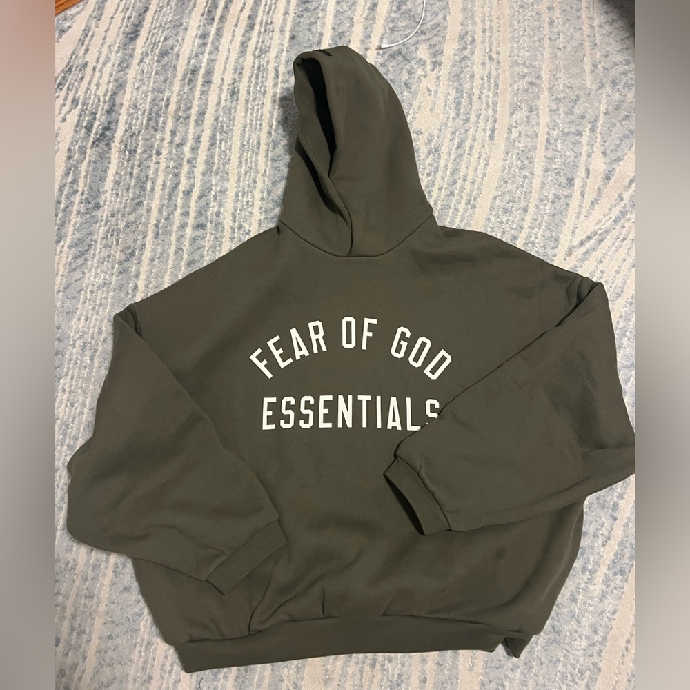 Essentials hoodie